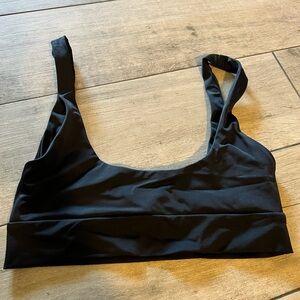 Women’s Scoop Neck Black Wireless Bralette